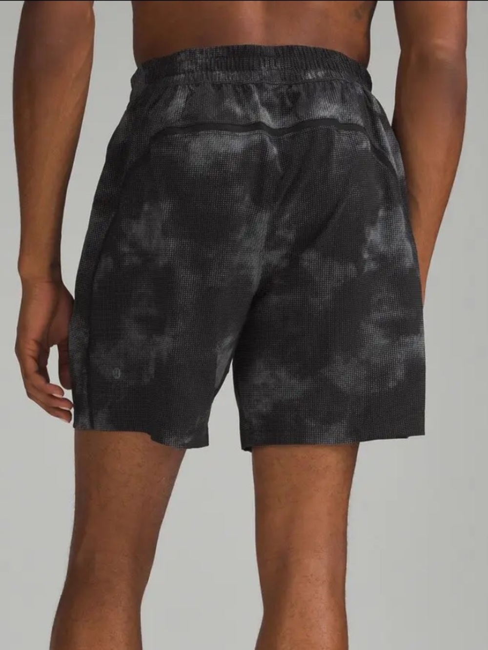 BNNW men’s lululemon pace breaker linerless shorts - Picture 3 of 9